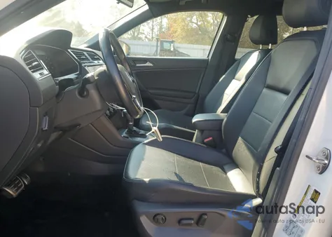 2019 Volkswagen Tiguan Se из США, поврежденный, VIN 3VV3B7AX1KM060348